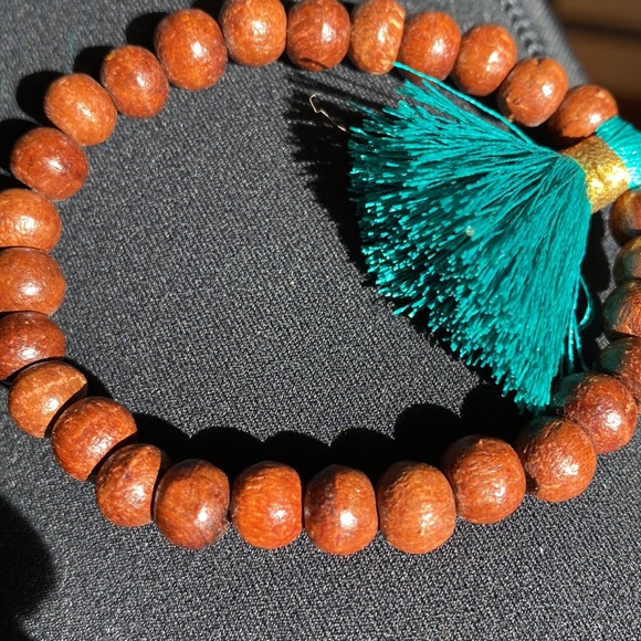 Three bracelets - Picture 4 of 4